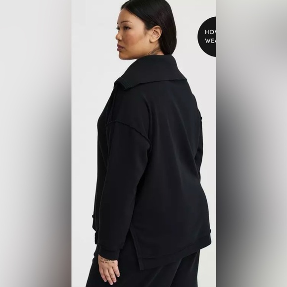 NWT Fleece V-Neck Sweatshirt. Size 00. - Picture 13 of 14